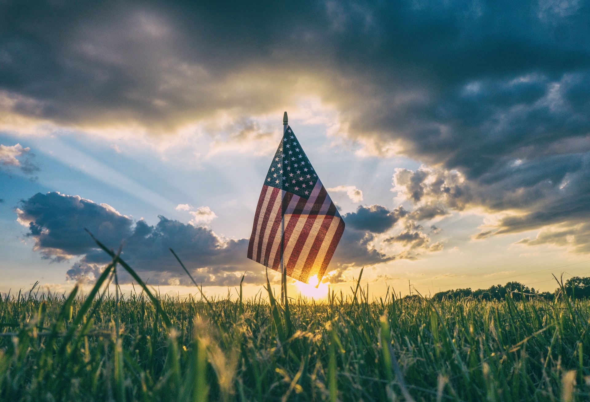 USA aaron burden 9C8r4QUwZRQ unsplash